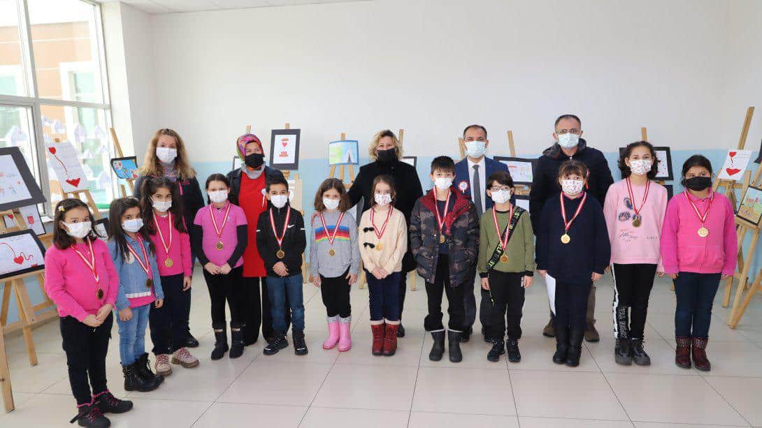 İl Millî Eğitim Müdürümüz Sayın Erhan BAYDUR'dan Kızılay Kan Bağışı Kampanyasına Destek