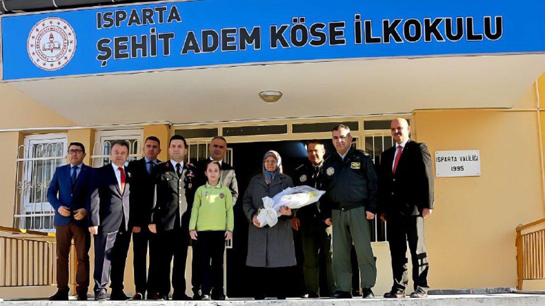 Karne dağıtım Töreni Şehit Adem Köse İlkokulunda yapıldı.