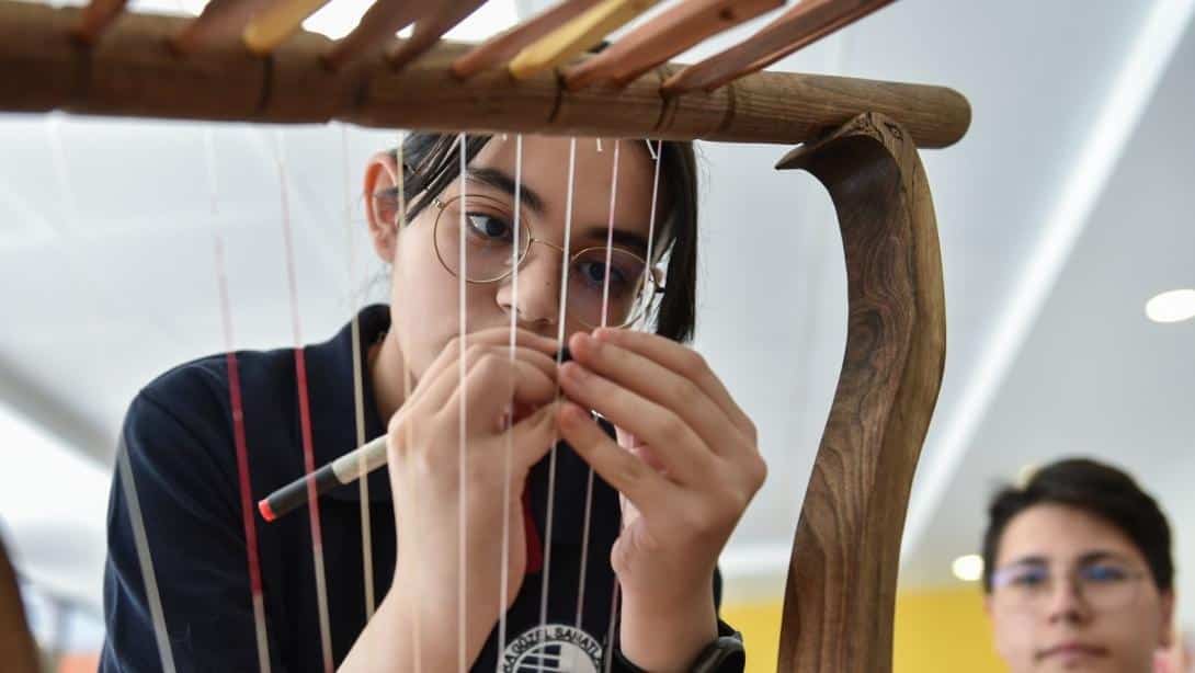 YETENEK SINAVIYLA ÖĞRENCİ ALAN OKULLARA BAŞVURU KILAVUZU YAYIMLANDI